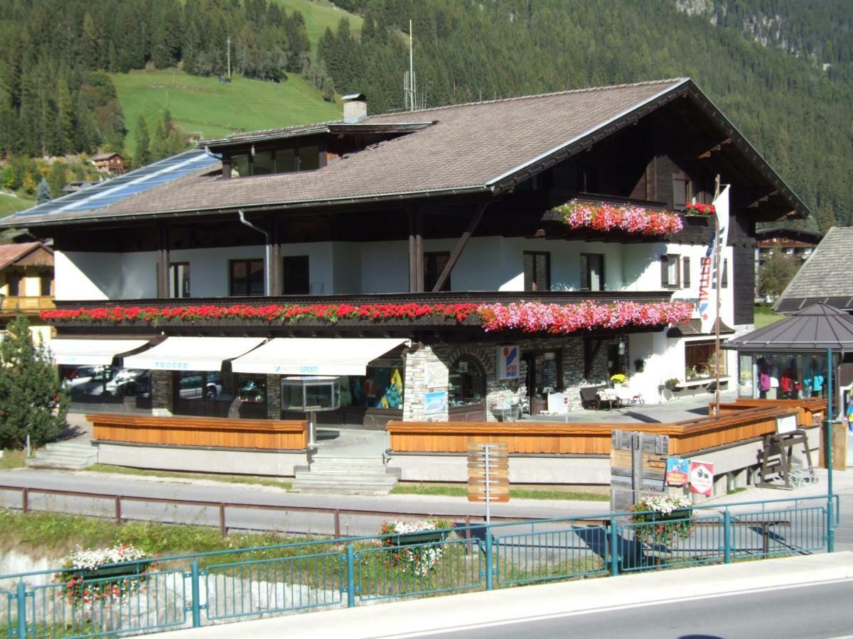 Sporthaus Troger Hotel Sankt Jakob in Defereggen Exterior photo